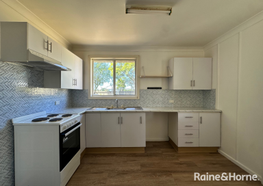 House For Lease - NSW - Bomaderry - 2541 - Neat & Tidy Home with Generous Backyard  (Image 2)