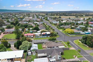 House For Sale - VIC - Yarram - 3971 - INVESTOR SPECIAL!  (Image 2)