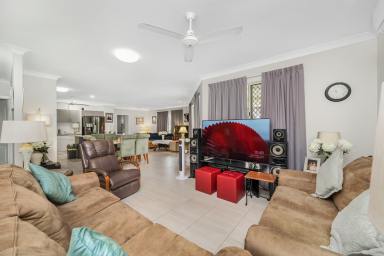 House Sold - QLD - Idalia - 4811 - FANTASTIC FAMILY HOME IN A GREAT LOCATION JUST MINUTES FROM THE CITY!  VACANT & READY TO OCCUPY! ( CONTRACT CRASHED SO HURRY TO INSPECT! )  (Image 2)
