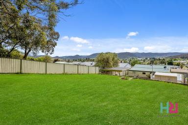House For Sale - NSW - South Littleton - 2790 - doesn't disappoint!  (Image 2)