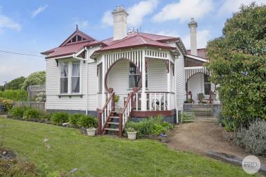 House For Sale - VIC - Skipton - 3361 - Federation Home Sitting on One Acre of Garden Paradise!  (Image 2)