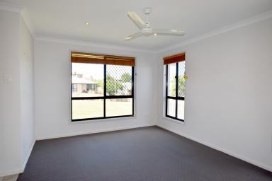 House Leased - QLD - Clinton - 4680 - Lowset Family home in Clinton  (Image 2)