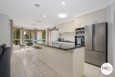 House For Lease - NSW - Thurgoona - 2640 - IMMACULATE FAMILY HOME!  (Image 2)