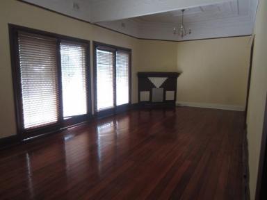 House For Lease - NSW - New Lambton - 2305 - STONES THROW TO JOHN HUNTER HOSPITAL!!!  (Image 2)