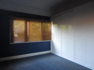 House For Lease - NSW - New Lambton - 2305 - STONES THROW TO JOHN HUNTER HOSPITAL!!!  (Image 2)