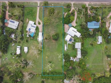 Residential Block For Sale - QLD - Bluewater Park - 4818 - A Whole Acre  (Image 2)