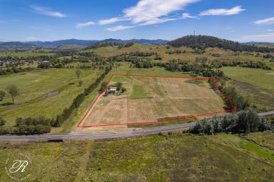 Lifestyle Sold - NSW - Gloucester - 2422 - River Front Acres - Great Location!  (Image 2)