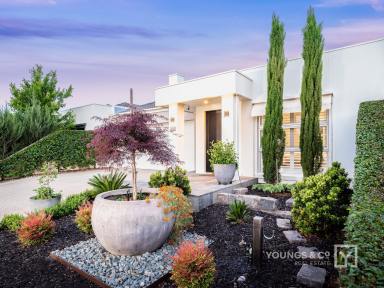 Townhouse For Sale - VIC - Shepparton - 3630 - Luxury Living at Its Finest: Townhouse Backing onto Open Reserve  (Image 2)