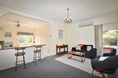 House For Sale - VIC - Beechworth - 3747 - PRICED TO SELL $539,000  (Image 2)