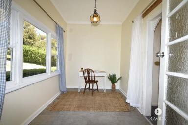 House For Sale - VIC - Beechworth - 3747 - PRICED TO SELL $539,000  (Image 2)
