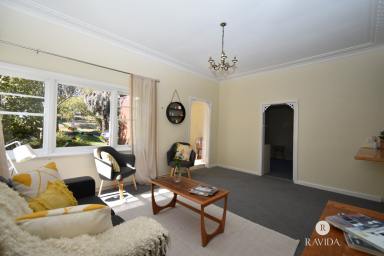 House For Sale - VIC - Beechworth - 3747 - PRICED TO SELL $539,000  (Image 2)