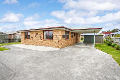 House For Sale - TAS - Smithton - 7330 - Neat & Low Maintenance!  (Image 2)