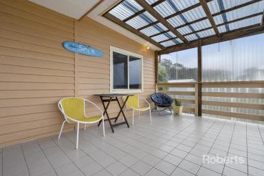 House For Sale - TAS - Bicheno - 7215 - Ocean views, a sprawling yard and convenience plus!  (Image 2)