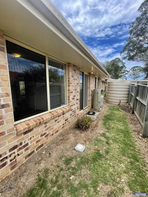 Unit For Lease - QLD - Kingaroy - 4610 - Unit in Complex close to Town  (Image 2)