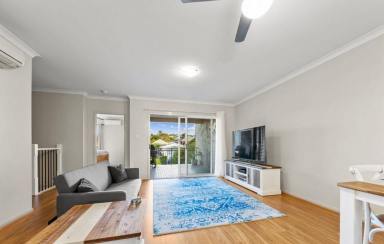 House Leased - QLD - Springfield - 4300 - GORGEOUS HOME IN GREAT LOCATION!!!!  (Image 2)