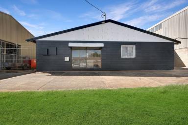 Industrial/Warehouse Leased - QLD - Harlaxton - 4350 - Affordable 200 sqm. Shed in North Toowoomba  (Image 2)