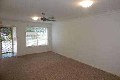 Unit Leased - NSW - Raymond Terrace - 2324 - NEAT & TIDY UNIT, CLOSE TO SCHOOLS & SHOPS!!!  (Image 2)