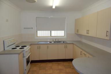 Unit Leased - NSW - Raymond Terrace - 2324 - NEAT & TIDY UNIT, CLOSE TO SCHOOLS & SHOPS!!!  (Image 2)