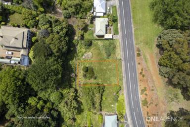 Residential Block For Sale - TAS - Hillcrest - 7320 - The Perfect Location To Build Your Family Home Or Investment - Residential Blocks With Whalebone Creek Running In Your Own Backyard  (Image 2)