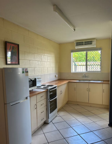 Unit For Lease - QLD - Mackay - 4740 - AFFORDABLE FURNISHED TOWN HOUSE IN FANTASTIC LOCATION!  (Image 2)