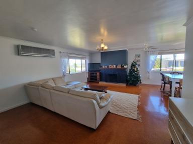 House Leased - QLD - Atherton - 4883 - A rare find in town - Solid brick home with a double bay shed  (Image 2)