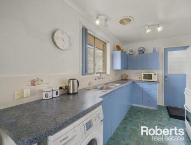 House Leased - TAS - Claremont - 7011 - Lovely 1 bedroom unit in a quiet complex - Available 11th December 2023  (Image 2)