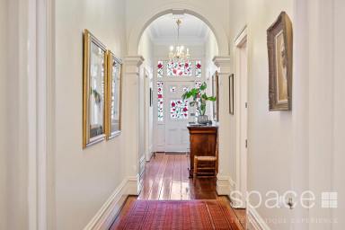 House Sold - WA - Swanbourne - 6010 - Worcester House | Alluring Architectural Residence  (Image 2)