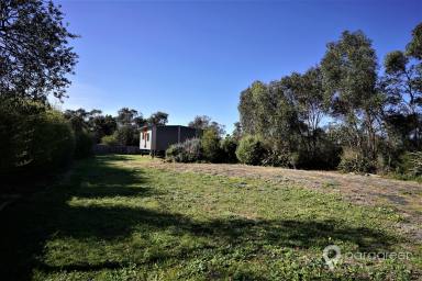 Residential Block Sold - VIC - Port Welshpool - 3965 - LOCATION LOCATION  (Image 2)