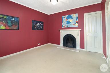 House Leased - VIC - Ballarat East - 3350 - THREE BEDROOM HOME IN BALLARAT EAST  (Image 2)