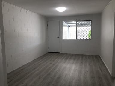 Unit Leased - QLD - Slade Point - 4740 - TIDY UNIT CLOSE TO THE BEACH  (Image 2)