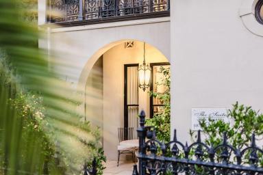 House For Sale - VIC - Bendigo - 3550 - Villa Belgravia - Heritage living in the heart of the city.  (Image 2)