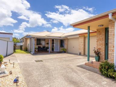 Duplex/Semi-detached For Sale - NSW - Old Bar - 2430 - BEACHSIDE LIVING  (Image 2)