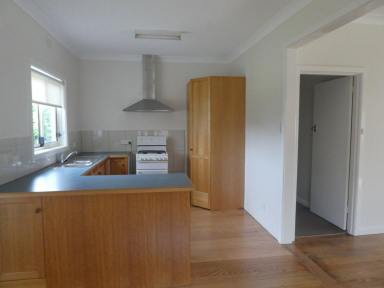 House Leased - VIC - Bairnsdale - 3875 - 3 BEDROOM FAMILY HOME  (Image 2)