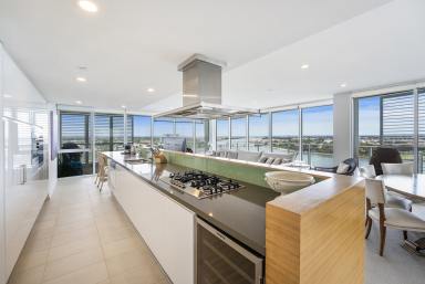 Apartment Sold - WA - Mandurah - 6210 - LIVING IN THE CLOUDS!  (Image 2)