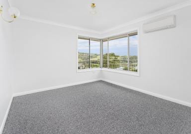 House For Lease - NSW - Kiama - 2533 - WHAT A VIEW!! 4 bedroom home with ocean views over Bombo Beach!  (Image 2)
