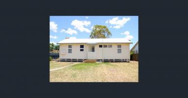 House For Lease - NSW - Moree - 2400 - Walking distance to schools  (Image 2)
