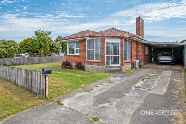 House For Sale - TAS - Smithton - 7330 - Perfect investment or first home  (Image 2)