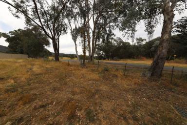 Residential Block Sold - NSW - Tumut - 2720 - Build your dream home  (Image 2)