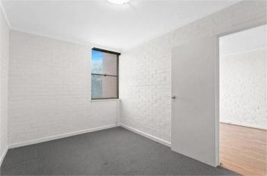 Apartment For Sale - WA - Wembley - 6014 - EOI - MODERN | RENOVATED| 1Bedroom| IN SOUGHT AFTER LOCATION  (Image 2)