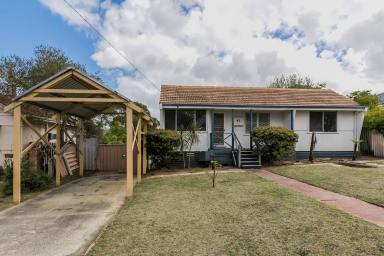House For Lease - WA - Calista - 6167 - Charming 2-Bedroom Home in Calista  (Image 2)