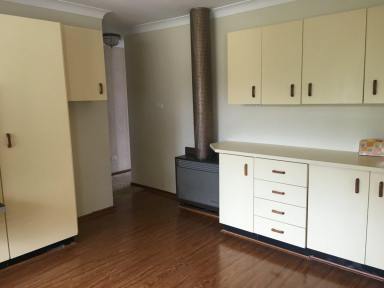 House Leased - NSW - Young - 2594 - 4 Bedroom Plus Office  (Image 2)