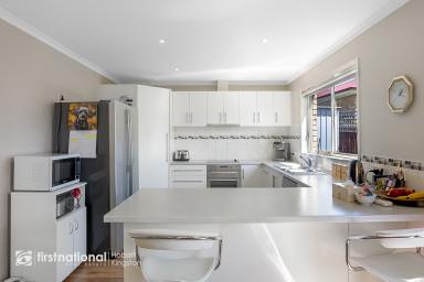 Unit Leased - TAS - Glenorchy - 7010 - Quality 3-4 Bedroom Home in Great Location  (Image 2)