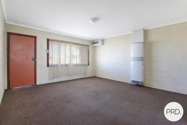 Unit Leased - NSW - Springdale Heights - 2641 - CONVENIENTLY LOCATED!  (Image 2)