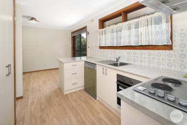 House Leased - VIC - Creswick - 3363 - UPDATED FAMILY HOME  (Image 2)