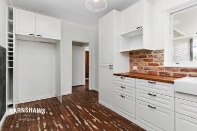 House For Lease - WA - Koongamia - 6056 - Rustic Meets Modern  (Image 2)