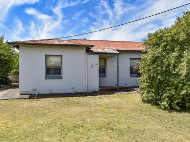 Duplex/Semi-detached Sold - SA - Penola - 5277 - Great investment opportunity - Solid Rental  (Image 2)