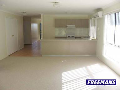 Duplex/Semi-detached For Lease - QLD - Kingaroy - 4610 - Lovely Unit Close to Town (Image 2)