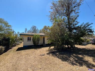 House For Lease - QLD - Kingaroy - 4610 - 3 Bedroom Home on Large Allotment  (Image 2)