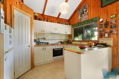 House Sold - VIC - Swan Reach - 3903 - Charming Cottage on the Tambo River  (Image 2)