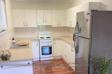 Unit For Lease - NSW - Forster - 2428 - FULLY FURNISHED 2 BEDROOM UNIT  (Image 2)